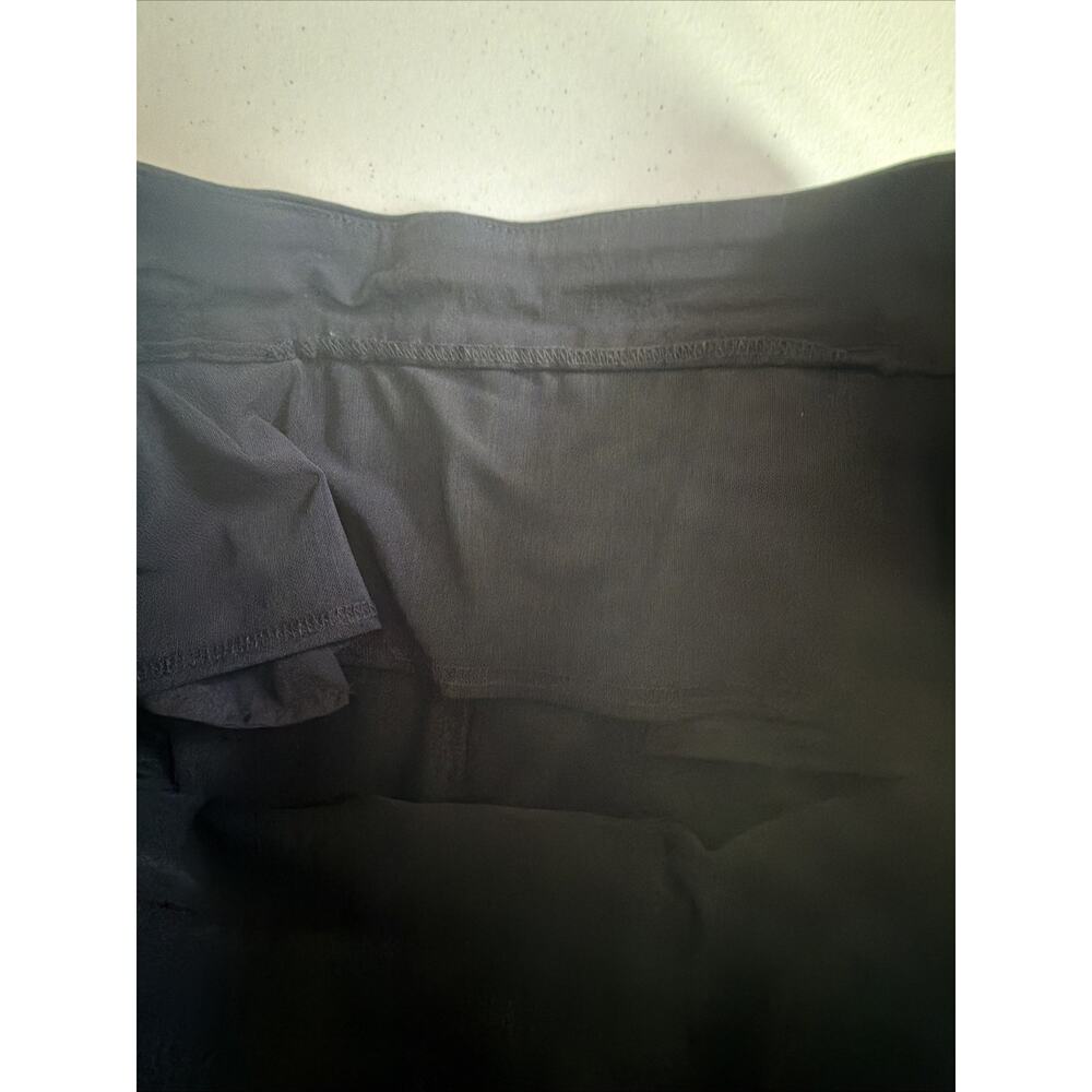 Chico's 2.5 Pants Women's 14 L Black Cropped Classic Retro capri quiet luxury - Picture 9 of 11